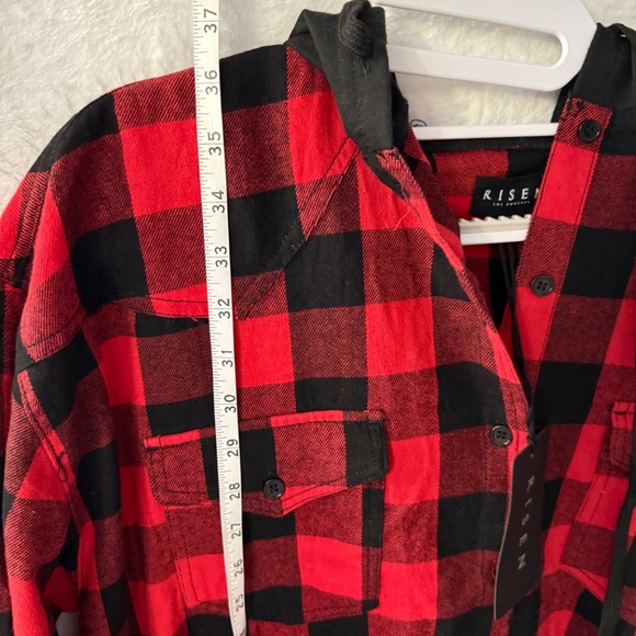 RISEN LOS ANGELES RED & BLACK LONG HOODED FLANNEL SHACKET - Picture 4 of 8